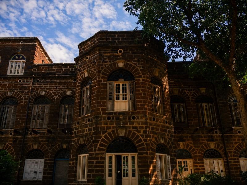 Heritage Architecture